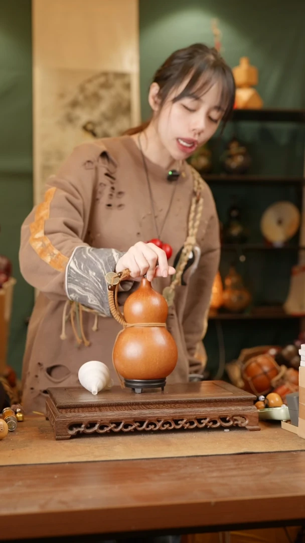 226号精品天然大漆酒葫芦一物一拍~