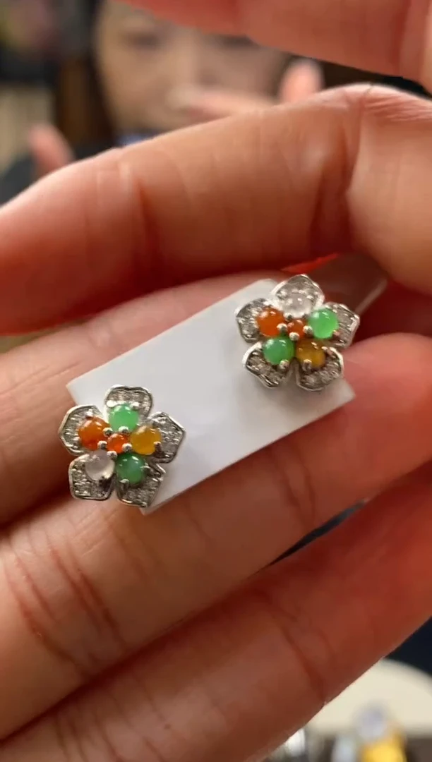 颈饰银S925镶嵌翡翠净货13374