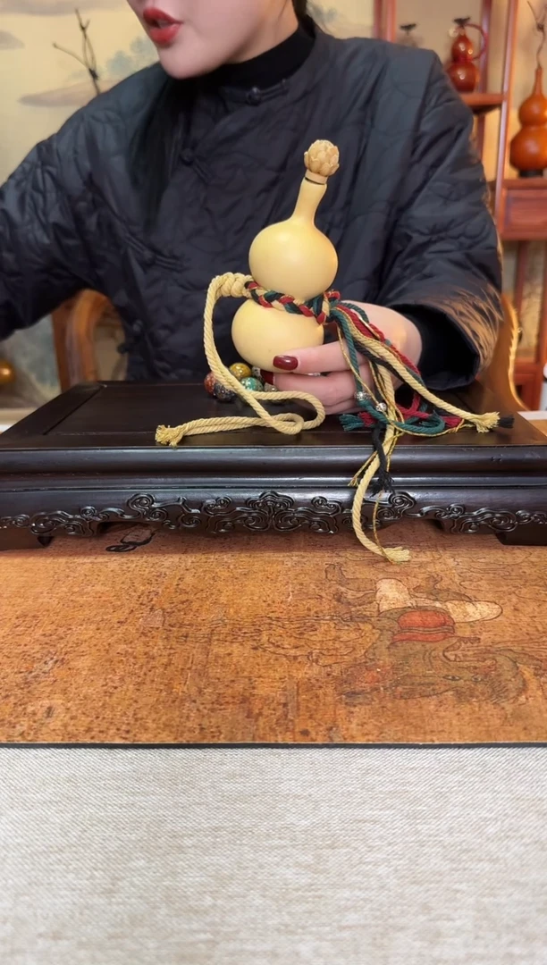 【闪购商品】305-------倒葫100MI