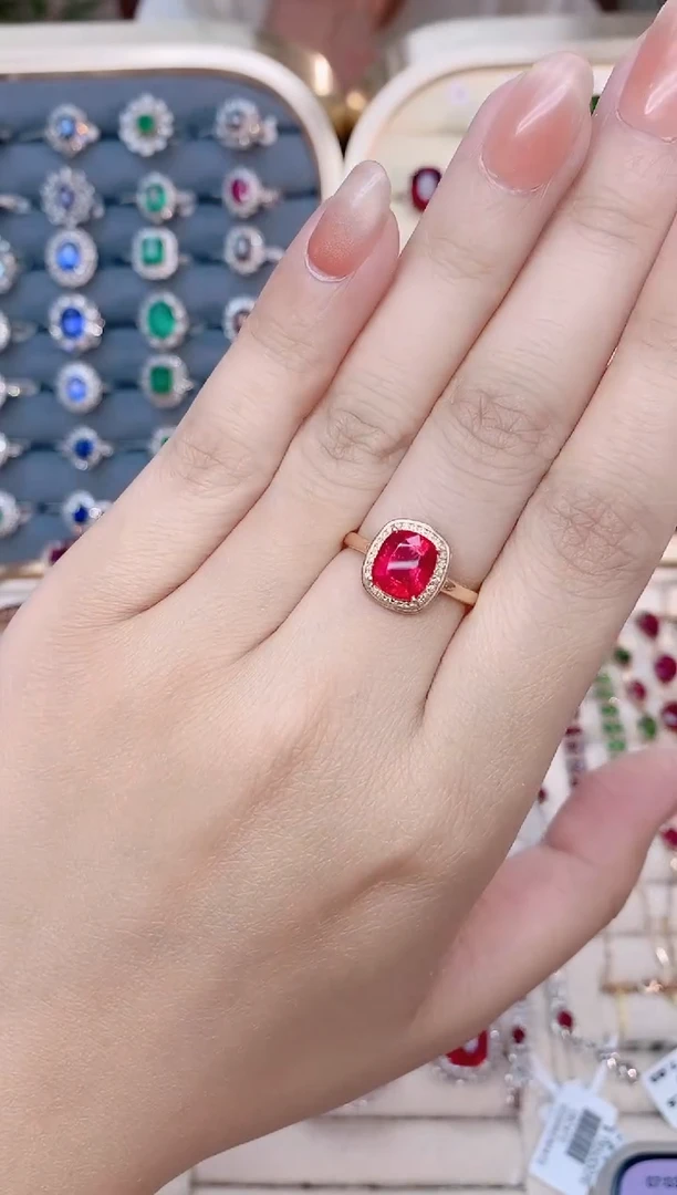 碧玺戒指18K金镶嵌碧玺3.3ct
