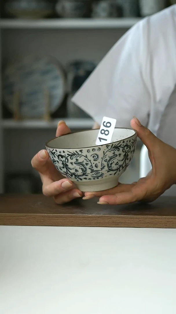 186微瑕青花手绘鸢尾花12cm米饭碗@4-2@