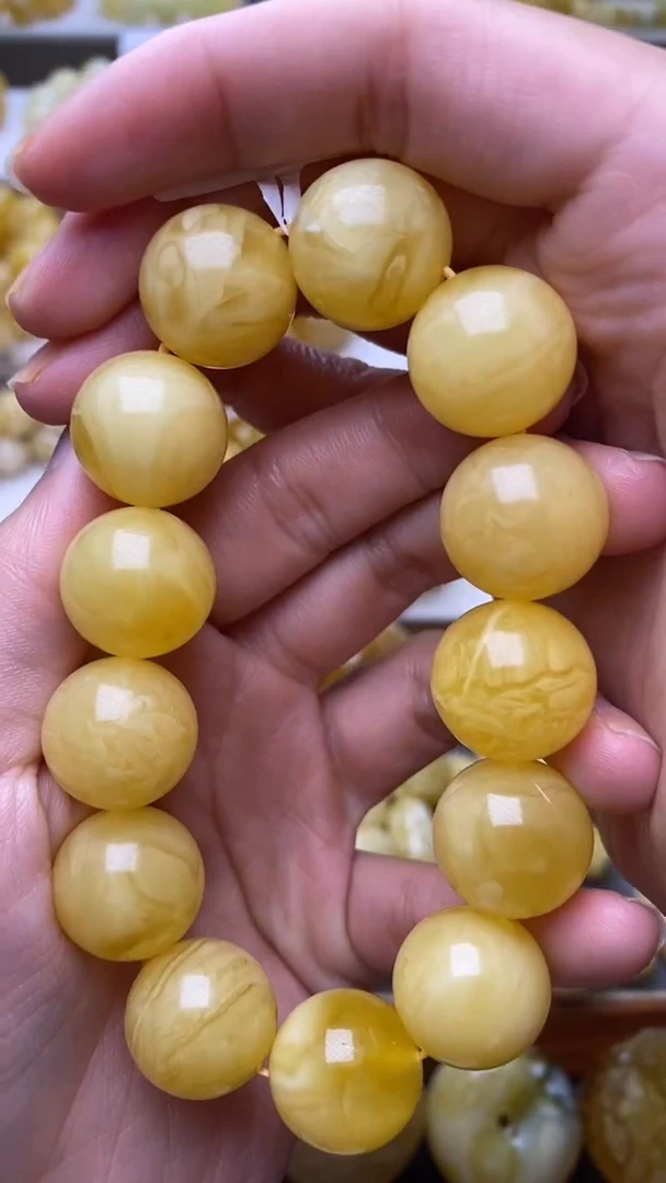 未镶嵌琥珀裸石蜜蜡.48