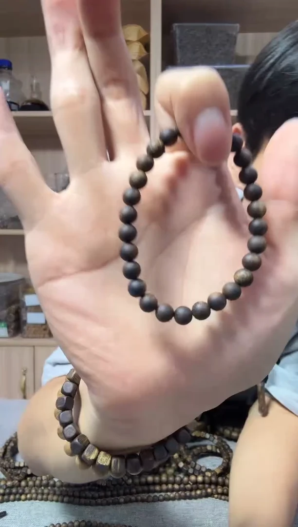 沉香碎屑沉香06圆珠单圈 多样性发其一