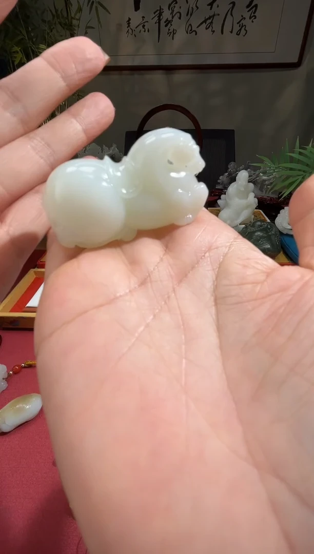 未镶嵌和田玉把件和田玉唐马手把件06
