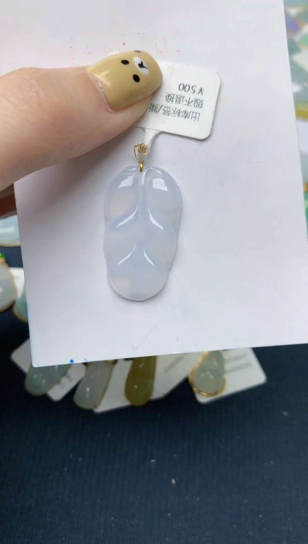 翡翠18K金镶嵌颈饰 天然翡翠A货