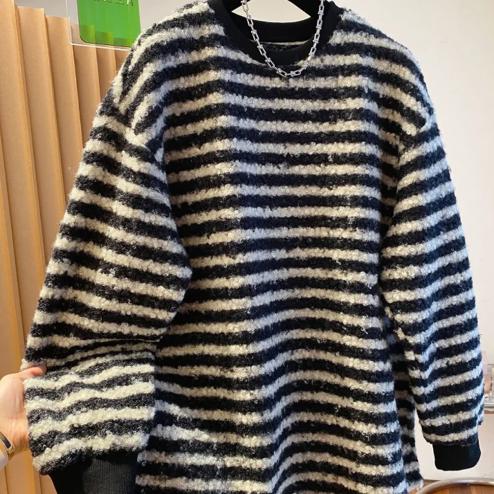 A1803多巴胺松弛感条纹卫衣女