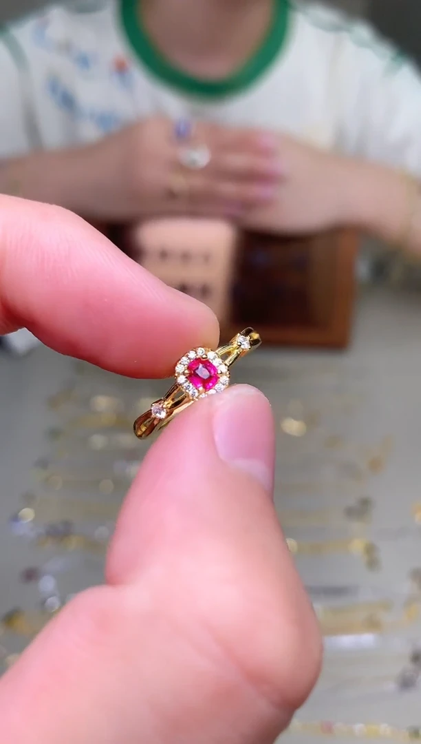 银S925镶嵌戒指尖晶石戒指