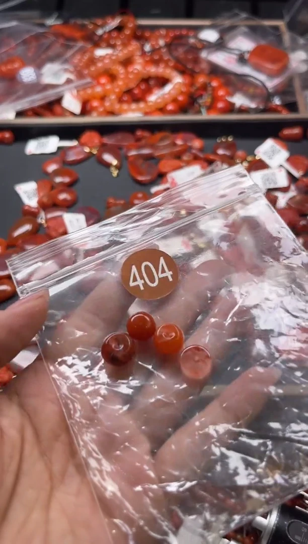 南红玛瑙未镶嵌珠宝奇石404一起