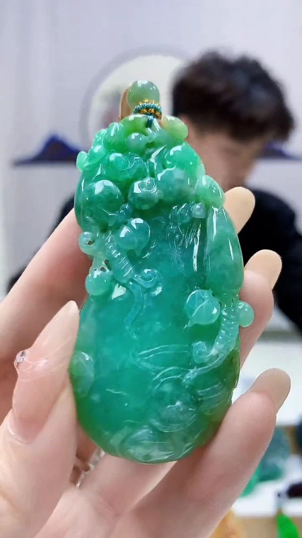 未镶嵌定制翡翠王*涛5145DD-毛货挂件80