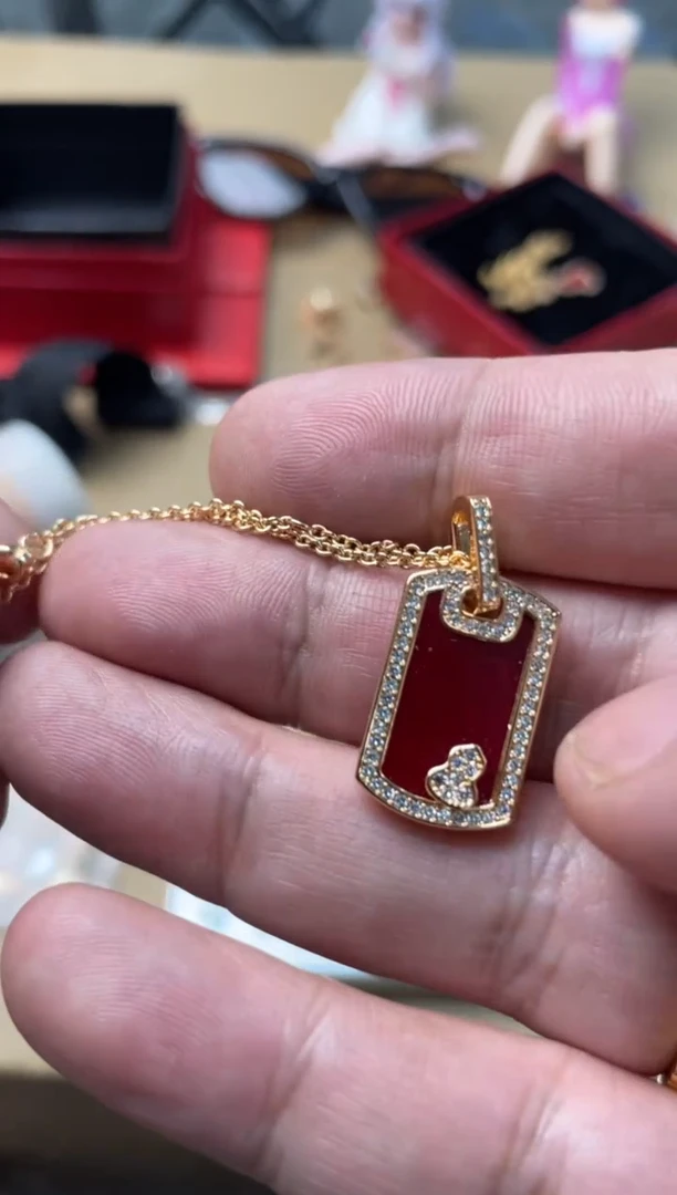 瓷片瓷器如图所示206