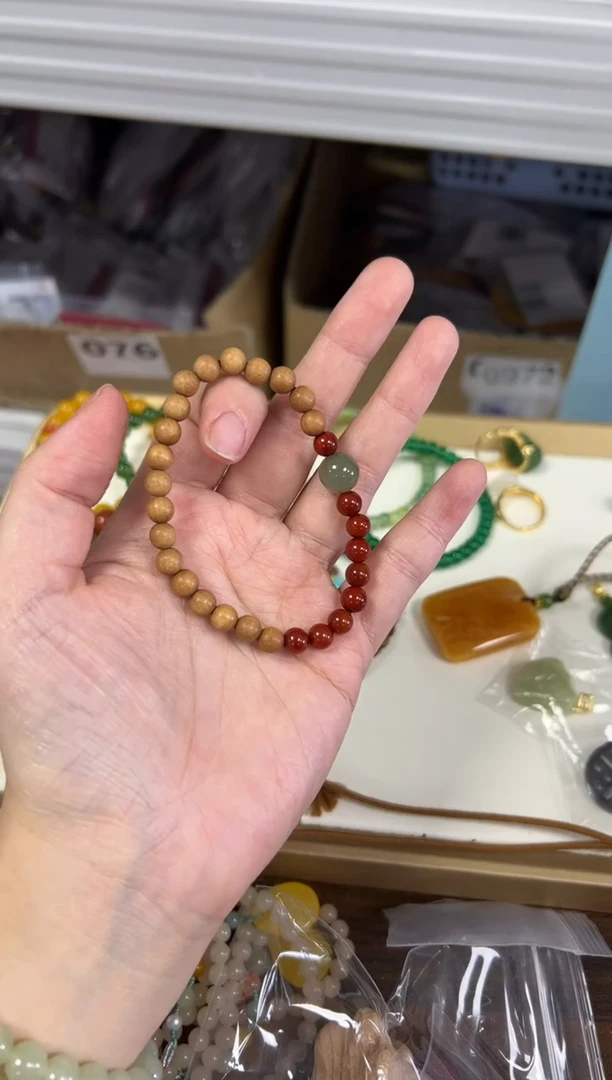 吊坠檀香木未镶嵌黑肉老檀香木和田顶珠款手链[2332]