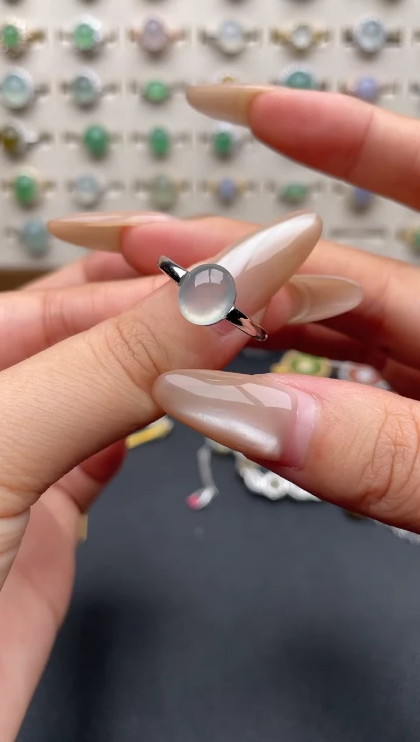 银S925镶嵌戒指翡翠一物一证一礼盒