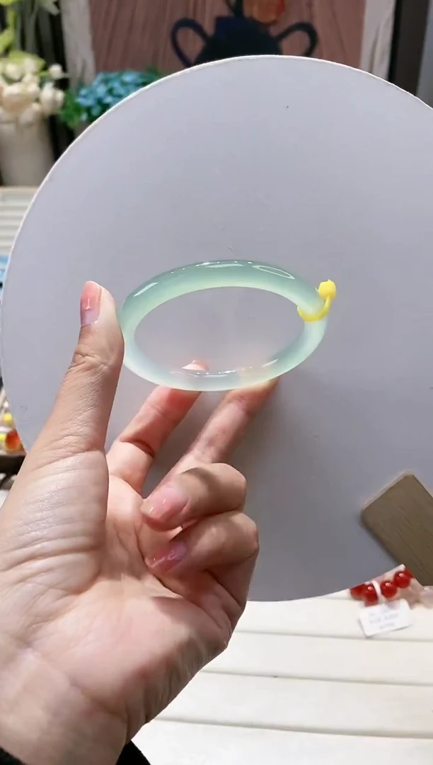 手镯玛瑙/玉髓未镶嵌11-57.3