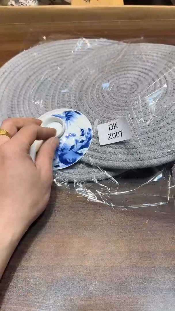 瓷片兔*哈哈哈哈哈哈007
