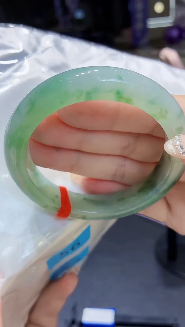 未镶嵌手镯翡翠翡翠手镯56