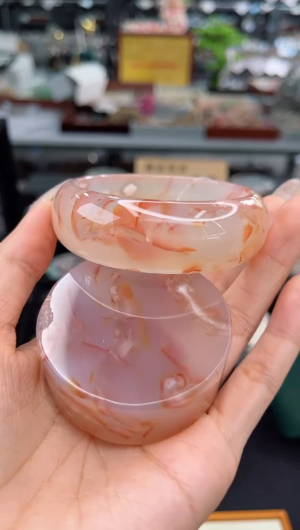 【闪购商品】石英质玉手镯未镶嵌56圈口（赠品镯心）3S9154225