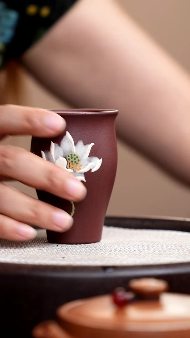 茶壶紫砂紫泥闻香杯白莲