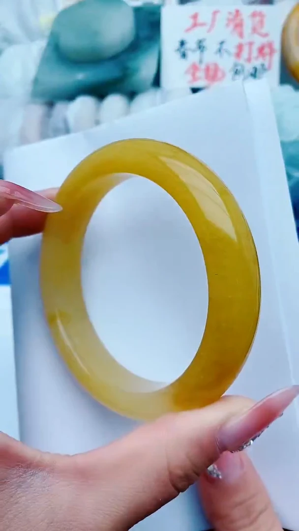 【闪购商品】石英质玉手镯未镶嵌a9-63-64