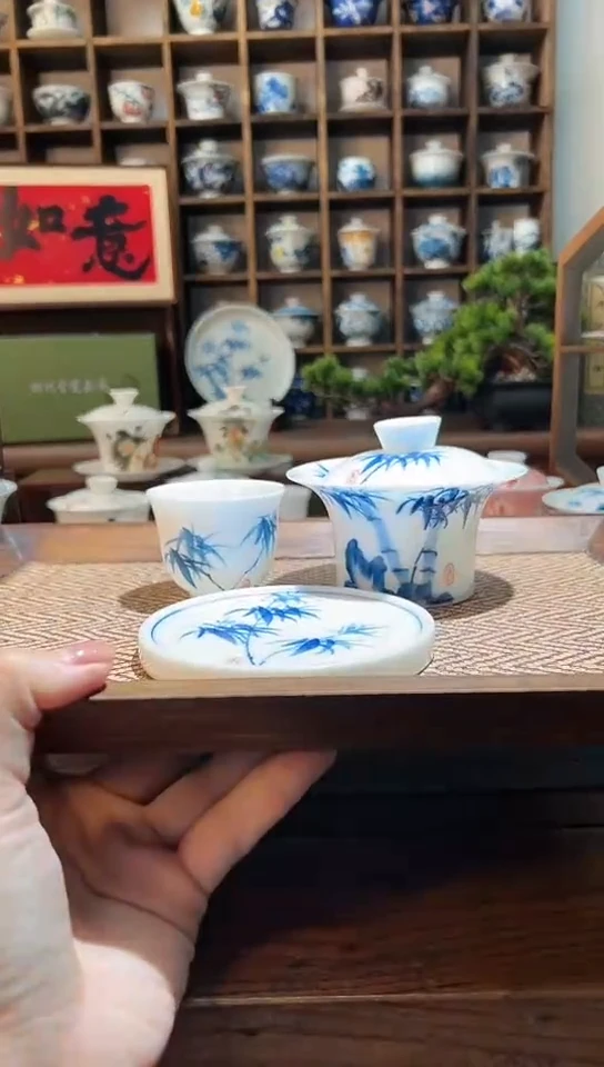 【闪购商品】手绘竹子马蹄盖碗+送主人杯+送盖置