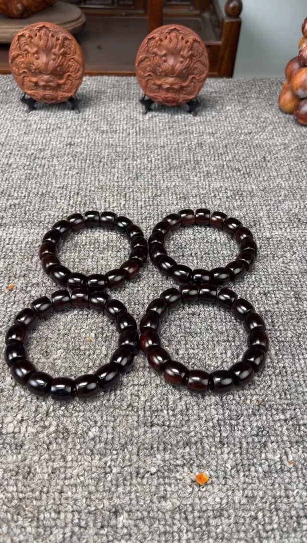 柏木（崖柏）1.3*1.4纯手工直切阴沉莺歌绿