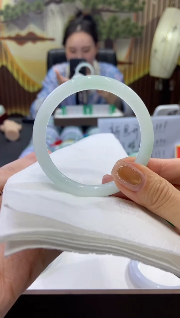 未镶嵌手镯翡翠0005386