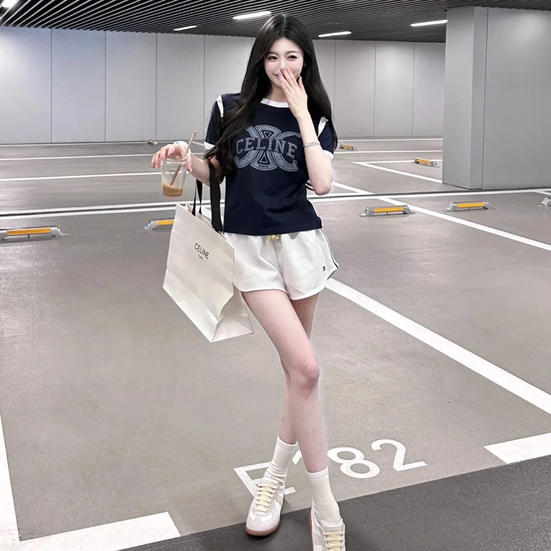 99新 Celine/思琳 -200汤/P215766946/思琳 凯旋门 T恤 M码