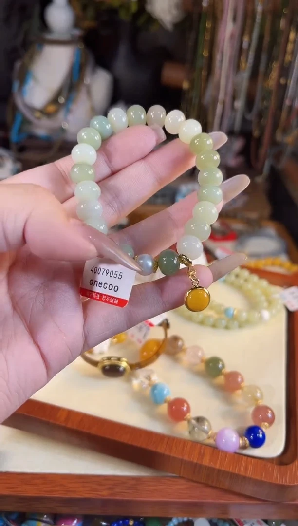 【闪购商品】和田玉手链未镶嵌多样性发货其一