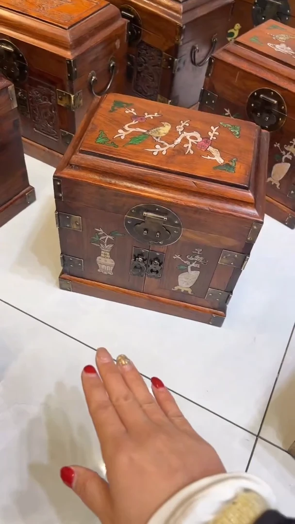 【闪购商品】贡木喜鹊登梅螺钿官箱