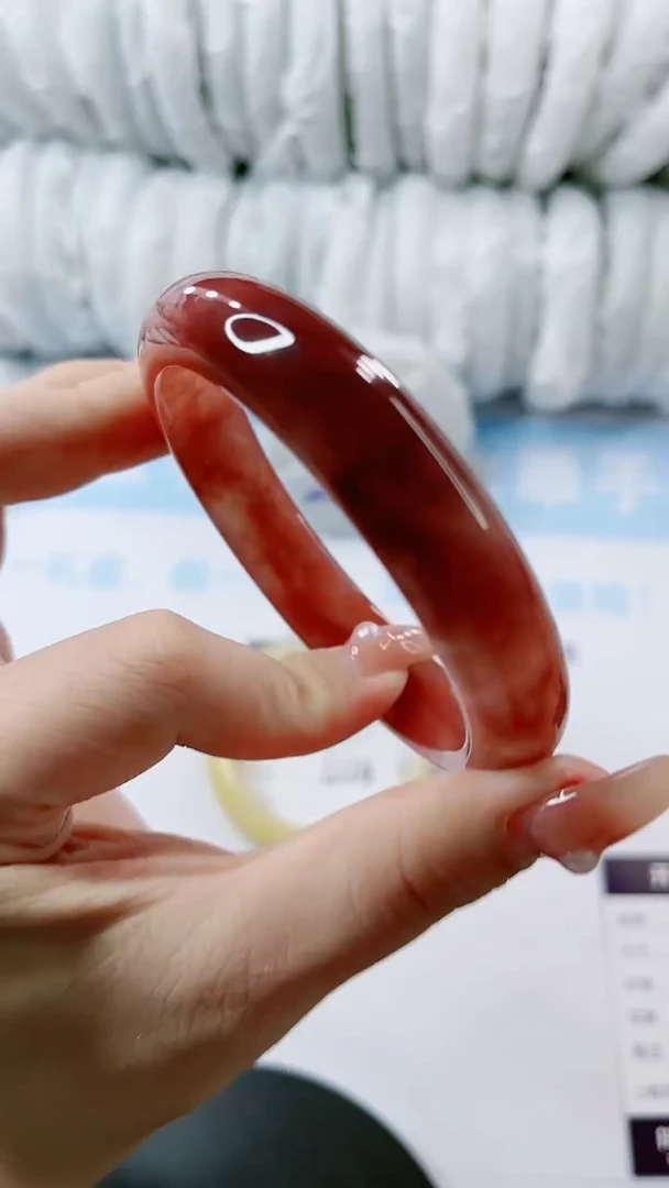 【闪购商品】石英质玉手镯未镶嵌多样性发货L135