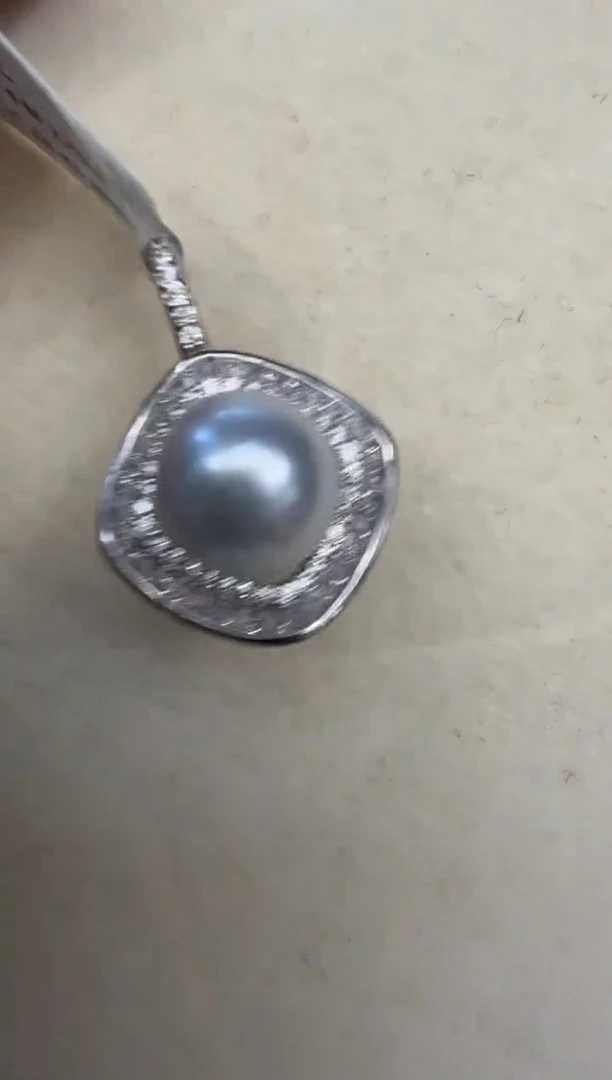 颈饰银S925镶嵌海水珍珠吊坠