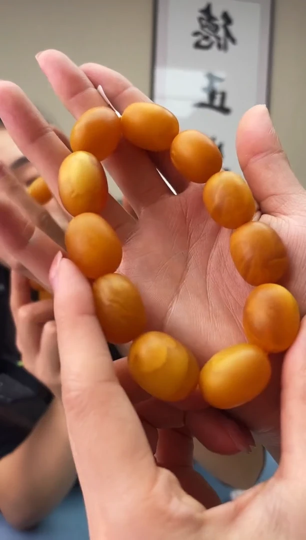 琥珀未镶嵌珠宝奇石T043 18假一罚十，多样性发一件