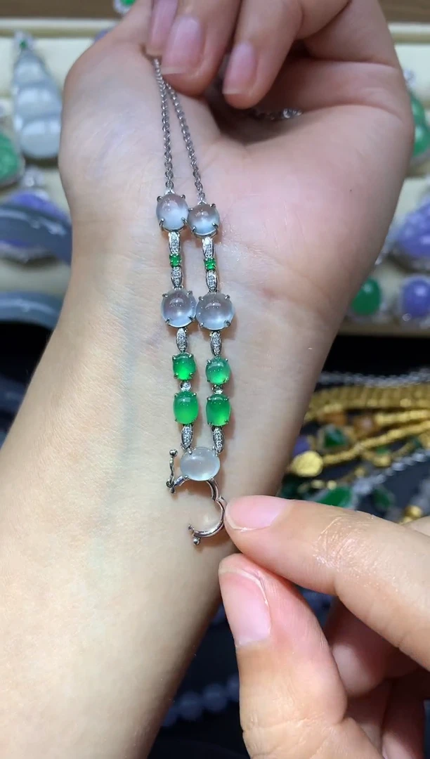 翡翠18K金镶嵌颈饰295-中国好珍宝