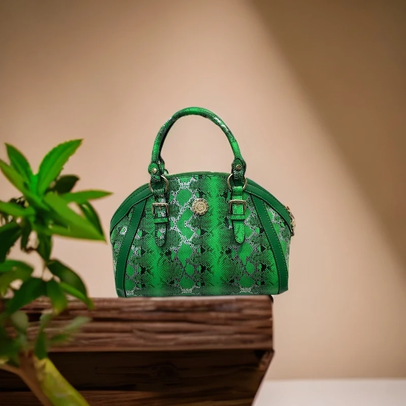 单肩女士椭圆形肩包斜跨水洗斜挎包戴妃包手拎包-070