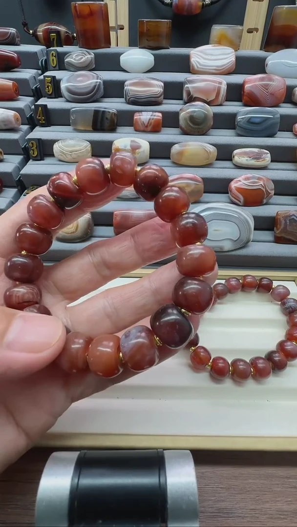 未镶嵌颈饰玛瑙/玉髓玛瑙14*12