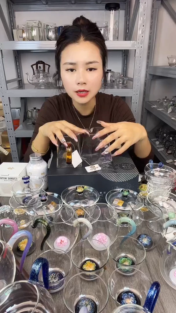 手工艺品玻璃禾器 瀚然公道杯墨绿色