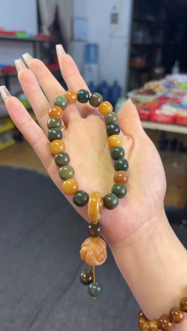 【闪购商品】菩提根/象牙果吊坠敦煌问天手持