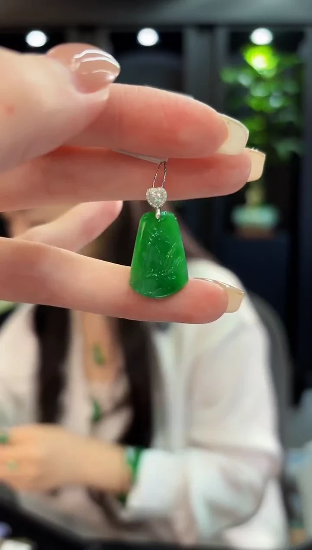 吊坠(不含链)18K金镶嵌翡翠 缅料A货/支持复检/一件