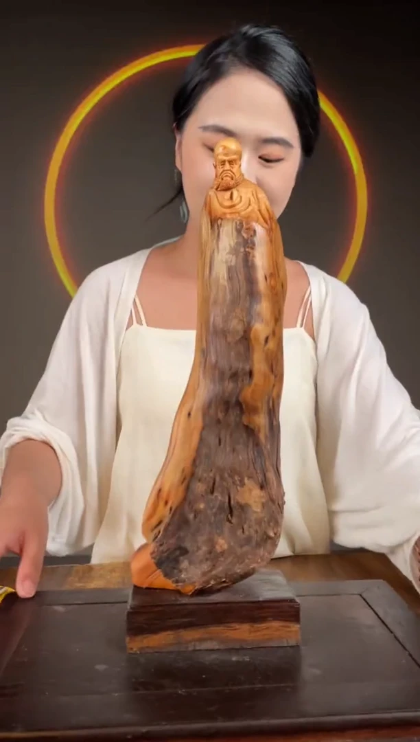 柏木（崖柏）手工摆件,先抢先得! 编号:161