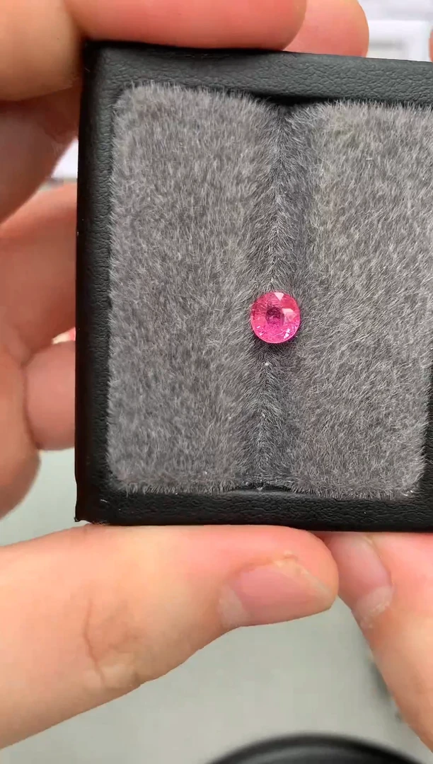 【闪购商品】蓝宝石裸石未镶嵌23-17 无烧粉蓝宝裸石