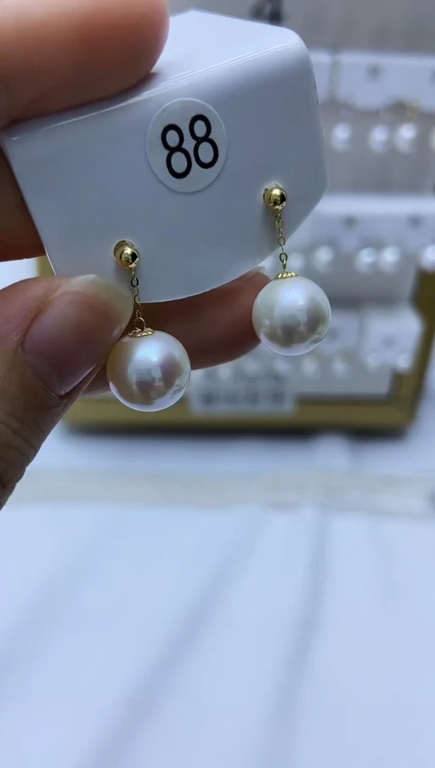 18K金镶嵌耳饰淡水珍珠88