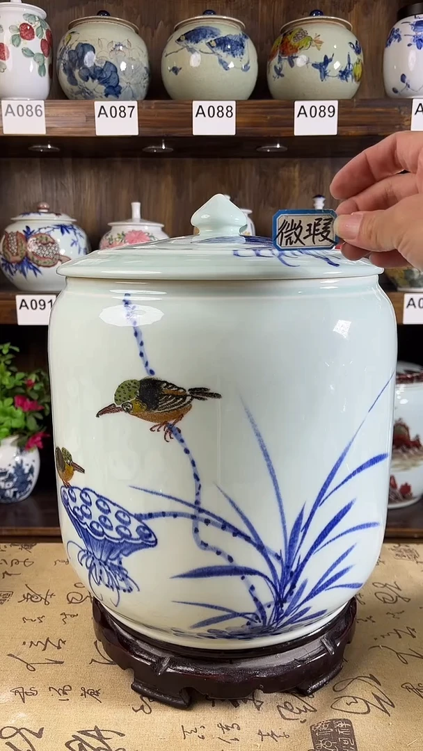 【闪购商品】纯手工手绘莲子鸟储物罐