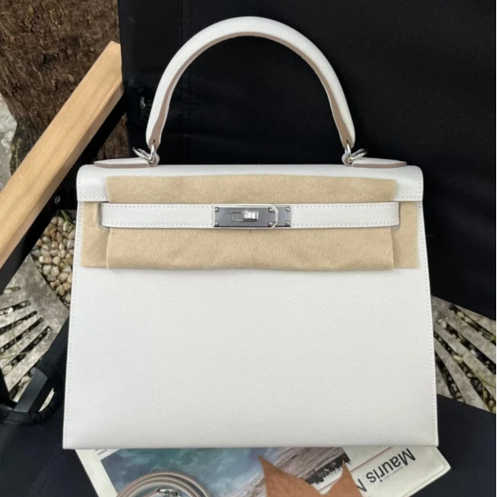 99新 Hermes/爱马仕 小花6欢 kelly 28 奶灰色 ep皮 B刻 银扣包
