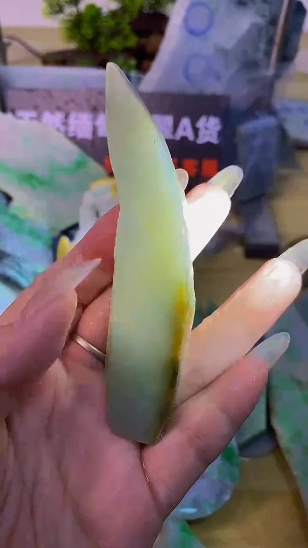 翡翠裸石天然A货缅甸翡翠高品质边角料789