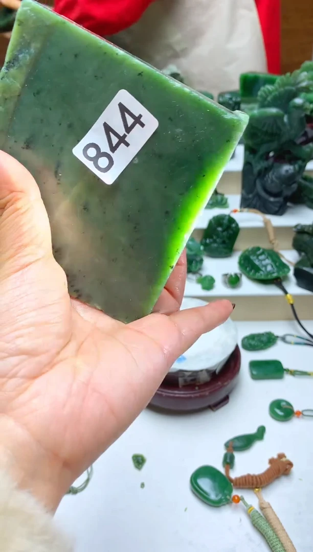 未镶嵌和田玉摆件11