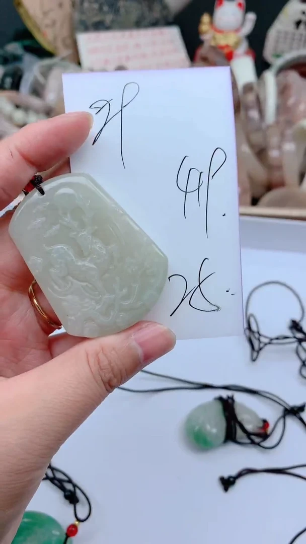 未镶嵌手镯石英质玉t****焱419