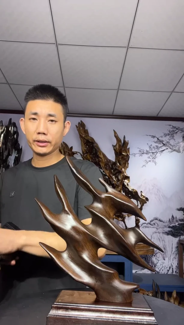 金丝楠木雕款肖****叔金丝楠木工艺品摆件