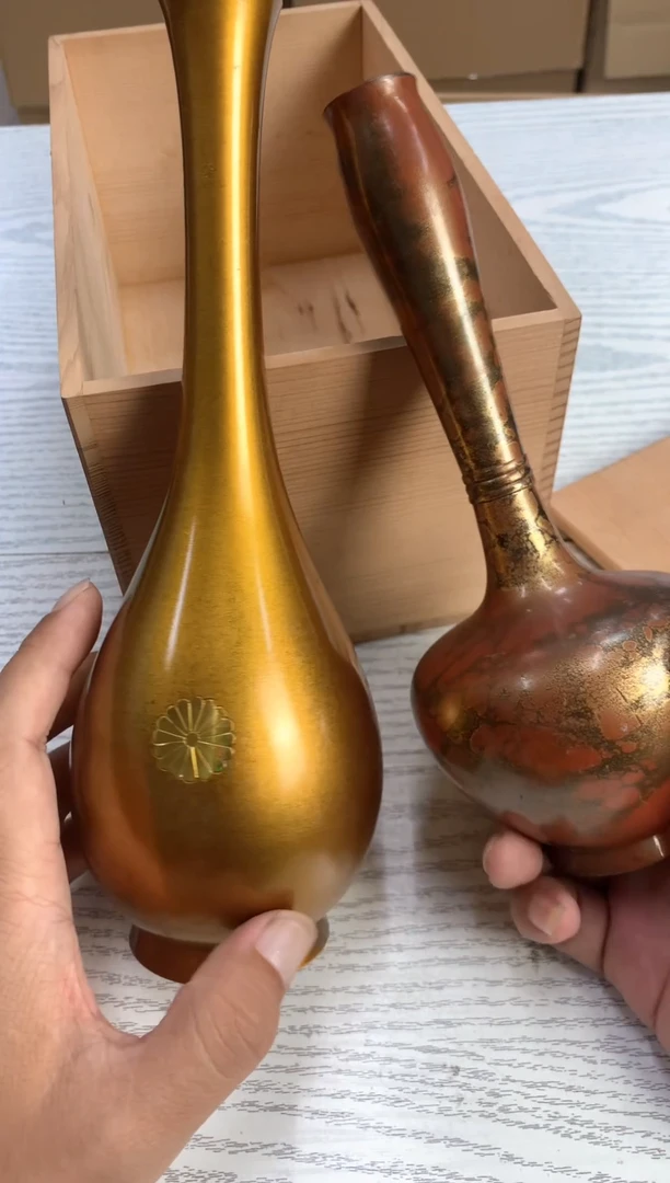 默认微瑕，不退不换，介意勿拍