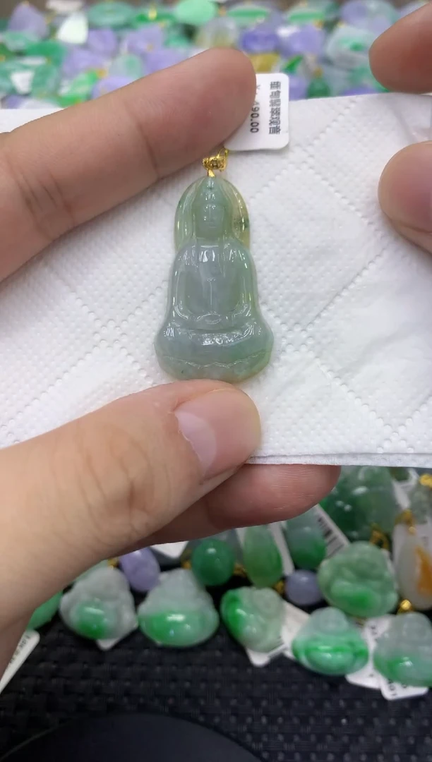 颈饰未镶嵌翡翠天然缅甸翡翠A货