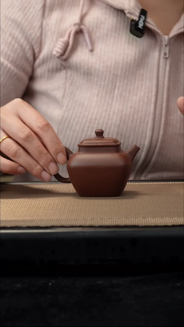 紫砂茶盏中槽清四方言心150CC