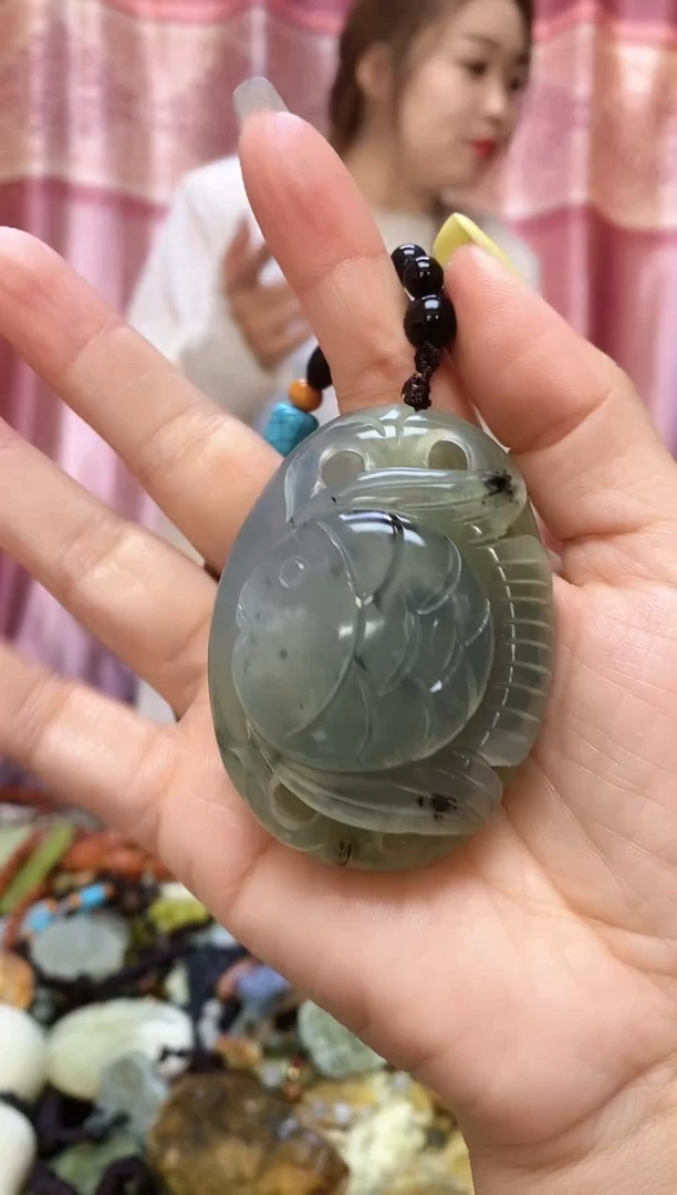 未镶嵌岫玉手把